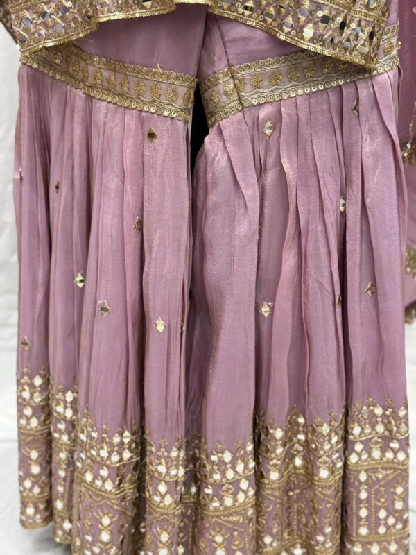 Ladies Suit - Image 4
